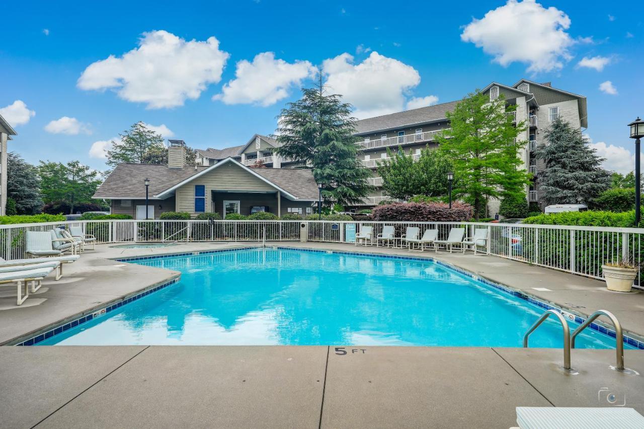 ピジョンフォージLivin It Up Whispering Pines 632アパートメント エクステリア 写真